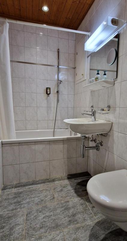 Single Room image 2