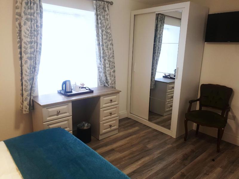 Double Room Annex  image 3