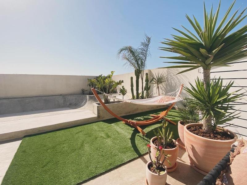 Apartment with Sea View image 1
