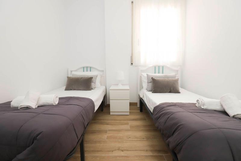 DIFFERENTFLATS Barcino - image 27