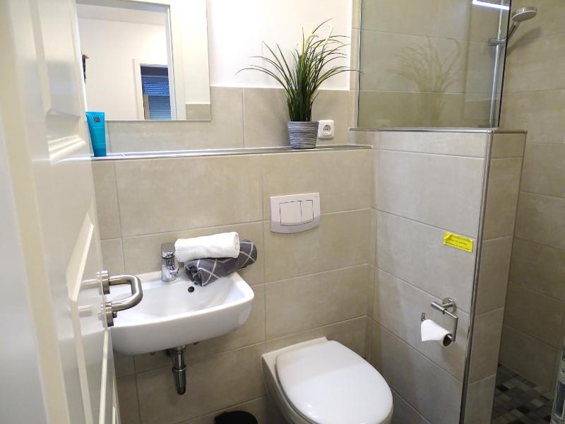 Apartment image 4