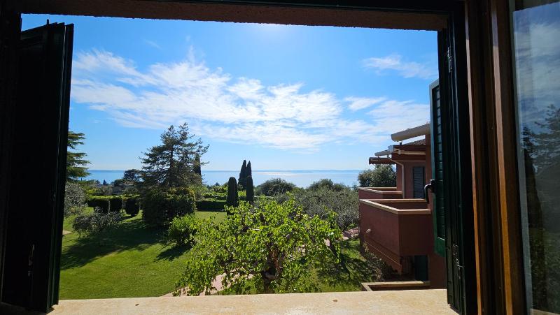 APARTMENTS BLUE VIEW - Residence Casetto Bardolino - Regarda Travel - image 19