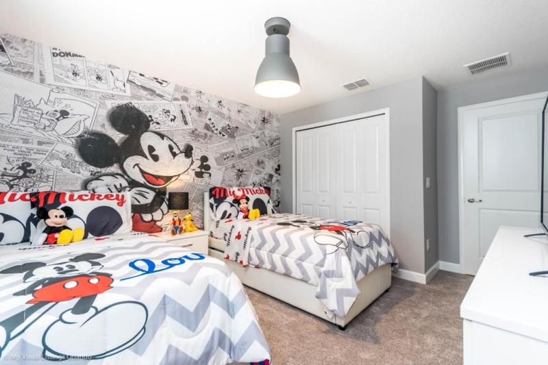 Four-Bedroom House image 4