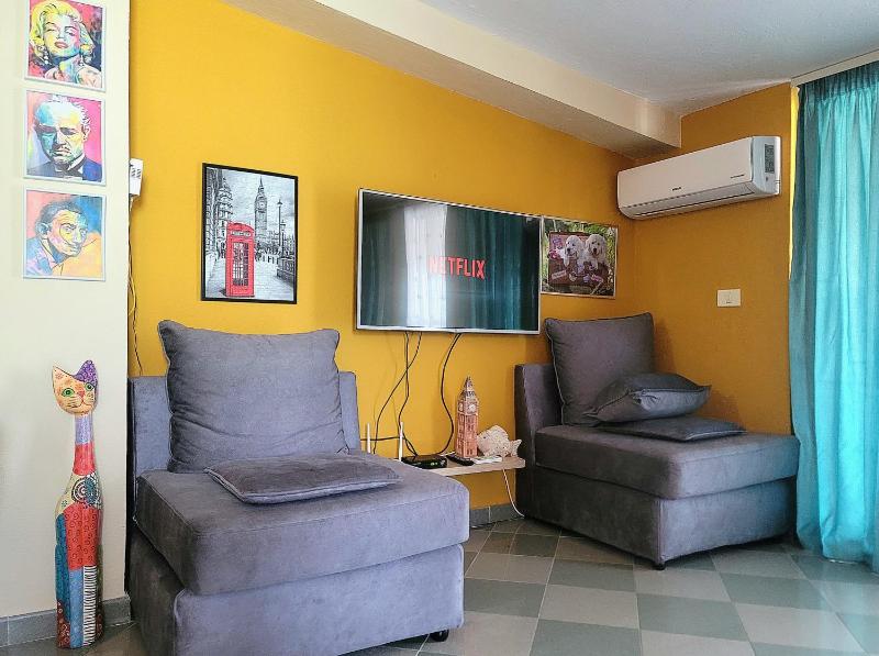 SUNTAN Lovely Apartment - image 8