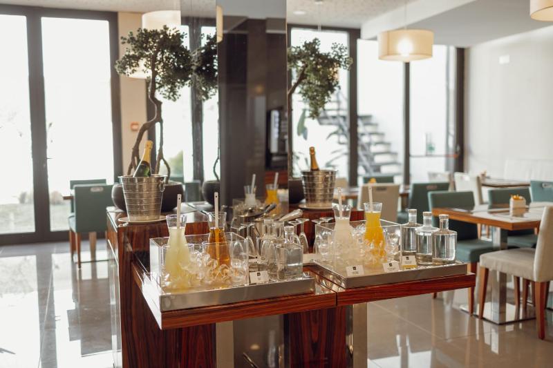 ABC Hotel Porto - Boavista - image 11
