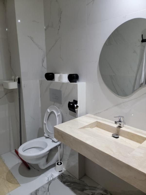 Eden Room SCH - image 10
