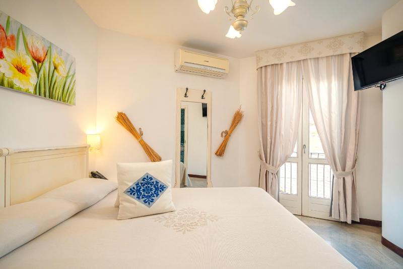 Standard Double Room - Annex image 1