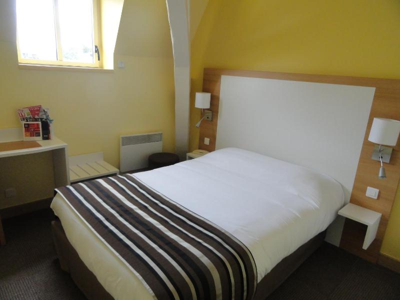 Double Room image 1