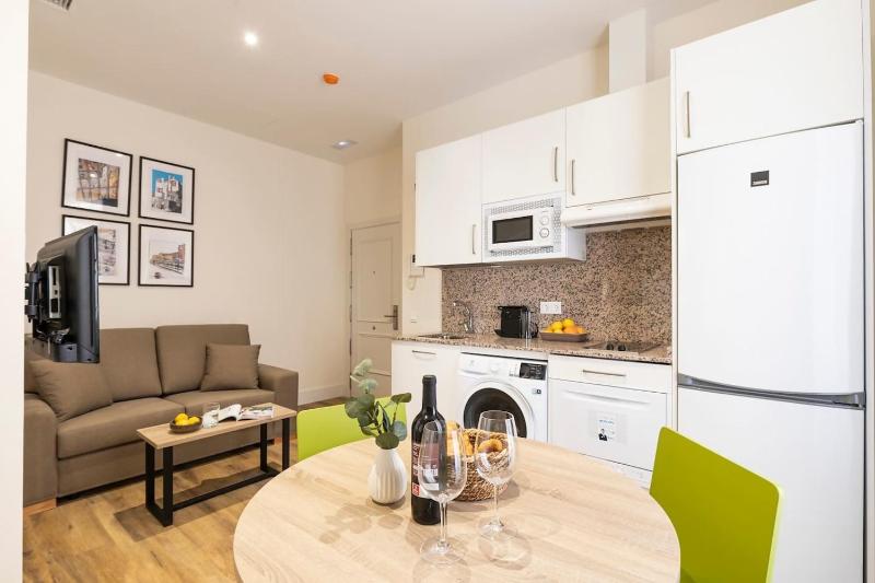 Apartamentos Blume Conde Aranda - image 15