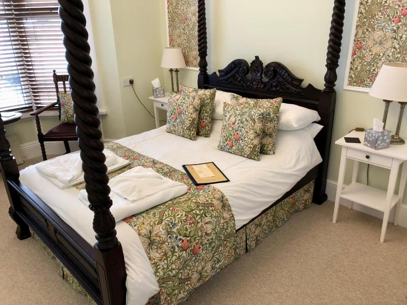 Superior Double Room image 2