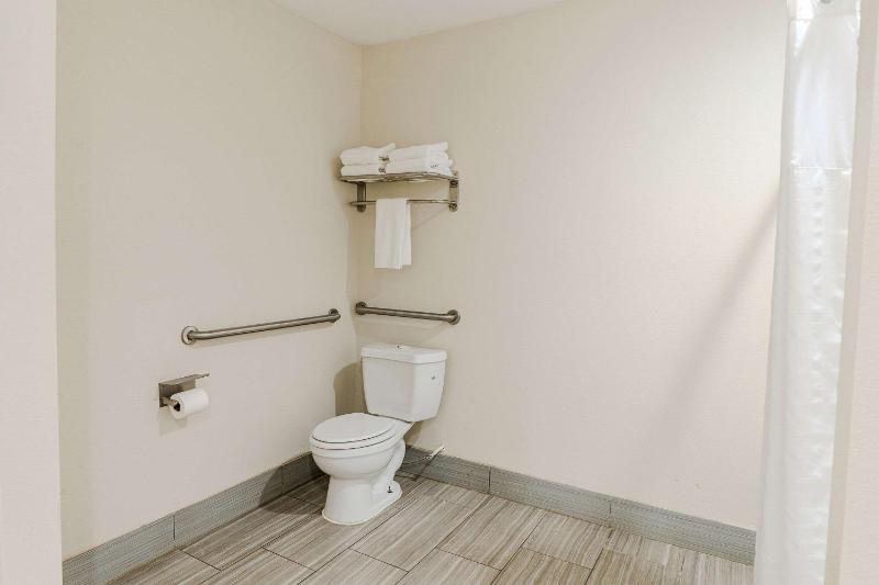 Quality Inn Rockport on Aransas Bay - image 37