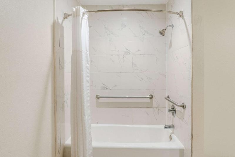 Quality Inn Rockport on Aransas Bay - image 8