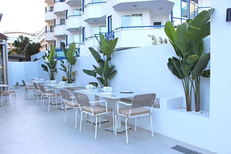 Savk Hotel - image 12