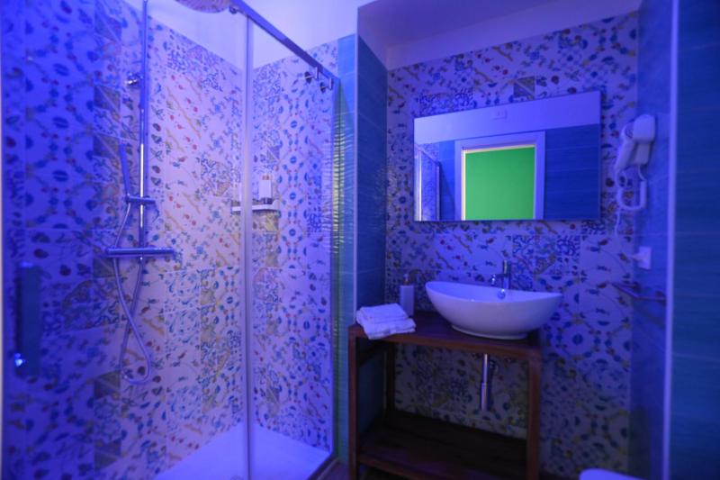 MASTERSA' GUEST HOUSE - image 7