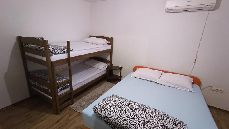 Apartment - Ground Floor image 4