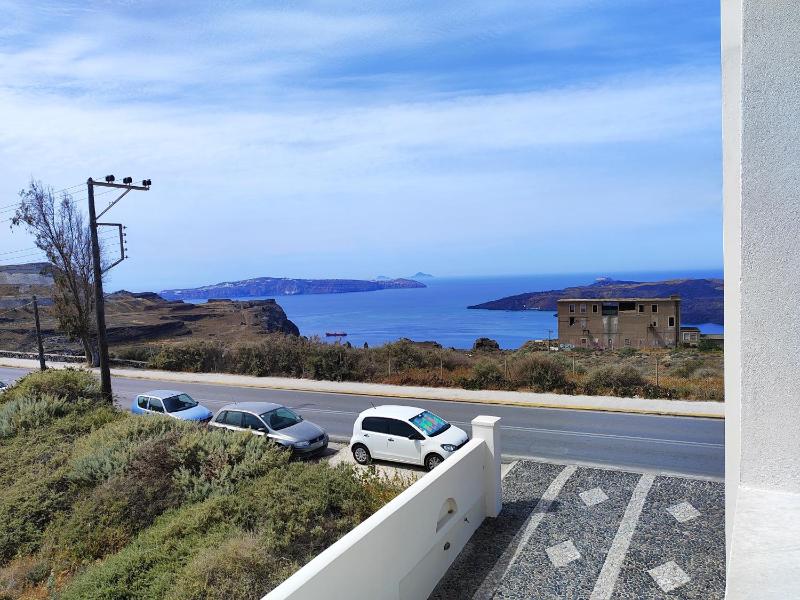 Single Room with Side-Sea View image 2
