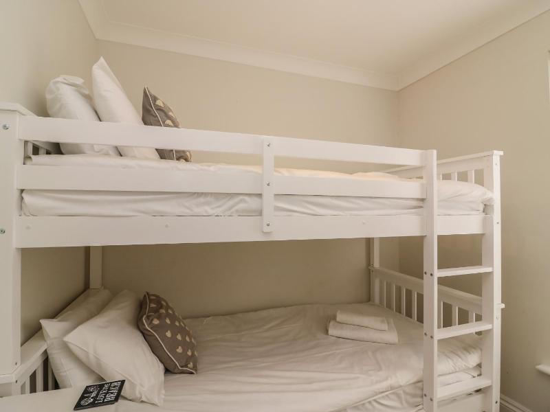 Castle Cove Cottage - image 13