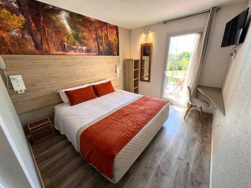 Comfort Double or Twin Room with Terrace image 1