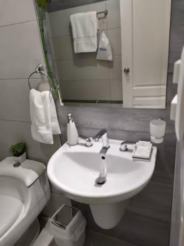 Elite Apartment 2 - image 6