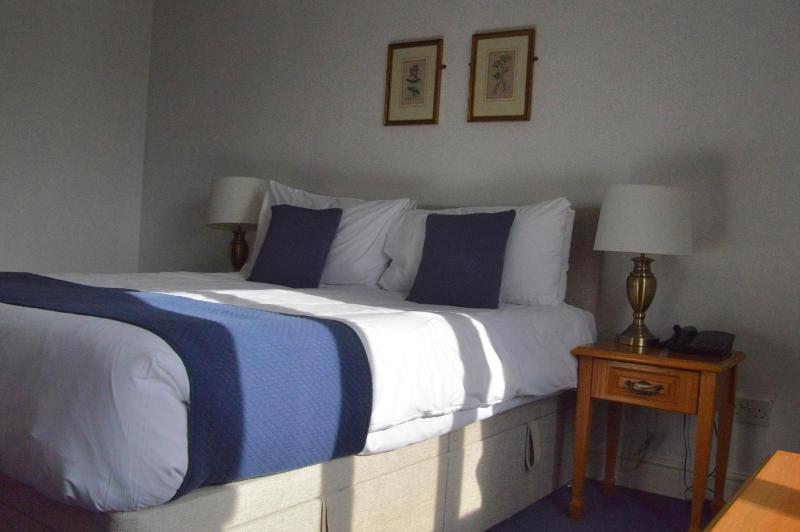 Double Room with Garden View image 2
