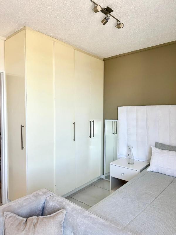 CBD Studio Apartment - image 13