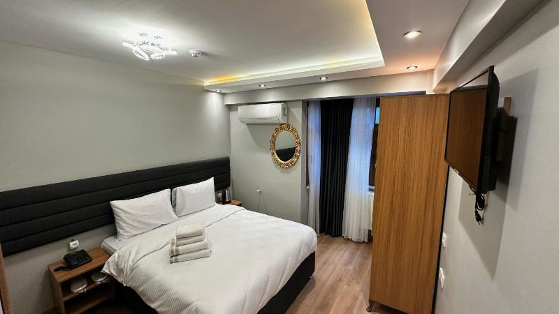 Mamma Marya Hotel - image 4