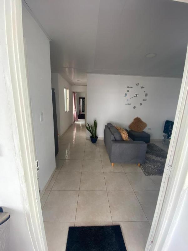 Hermoso apartamento con terraza - image 15