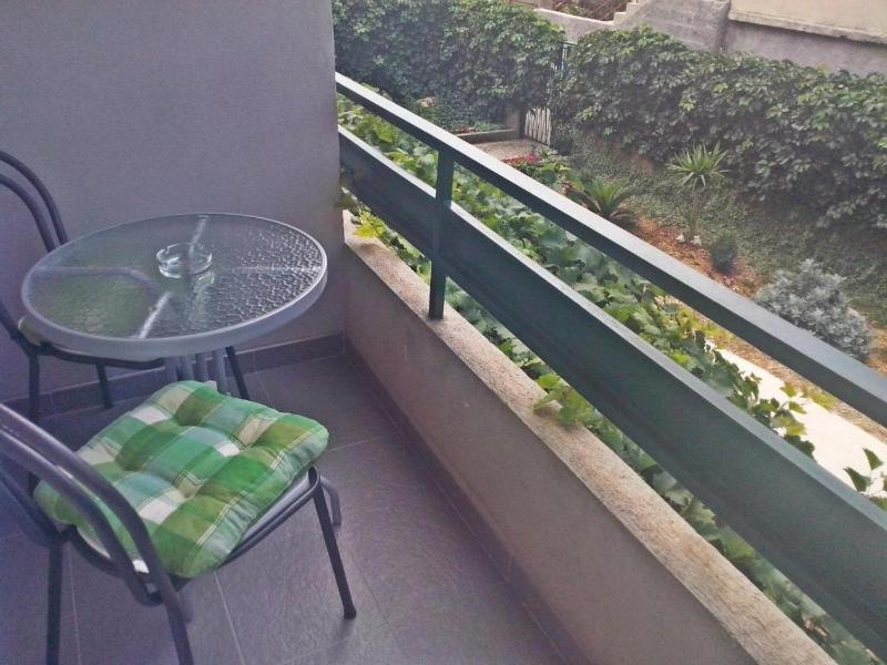 Apartments with WiFi Makarska - 23010 - image 9