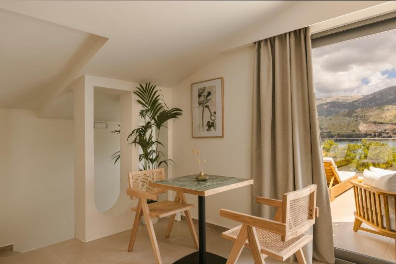 Veranda Suite - image 9