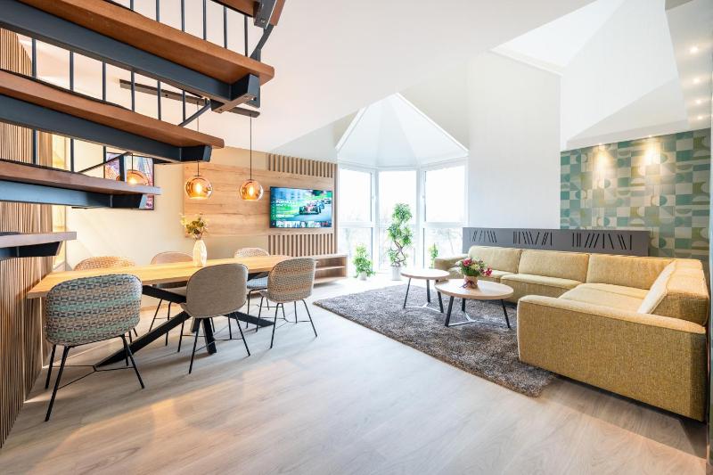 Penthouse Apartment (Up to 10 Persons) image 1