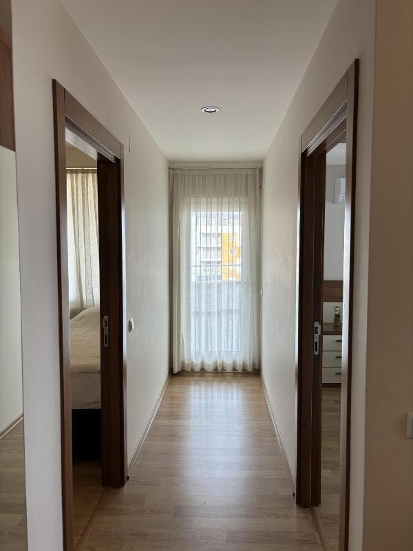 Superior Family Room image 4