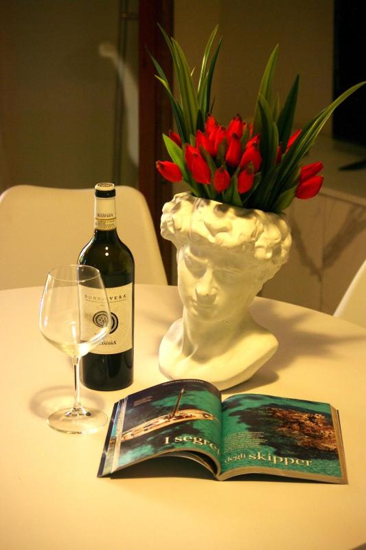 NEST HOUSE Marina di Olbia- MATER OLBIA - Beaches - close to the Airport - PRIVATE PARKING- Full comforts - Images