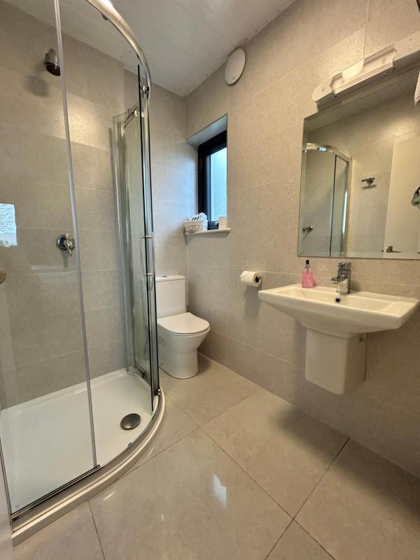 Quadruple Room with Sea View image 4