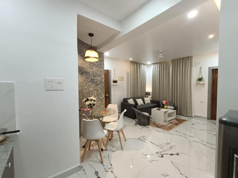 STAY & EXPLORE - Luxury Pool view 1 BHK with bathtub near Calangute Baga Beach - image 18