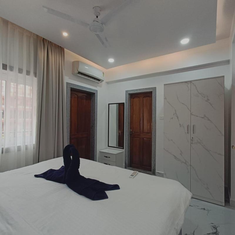 STAY & EXPLORE - Luxury Pool view 1 BHK with bathtub near Calangute Baga Beach - image 20