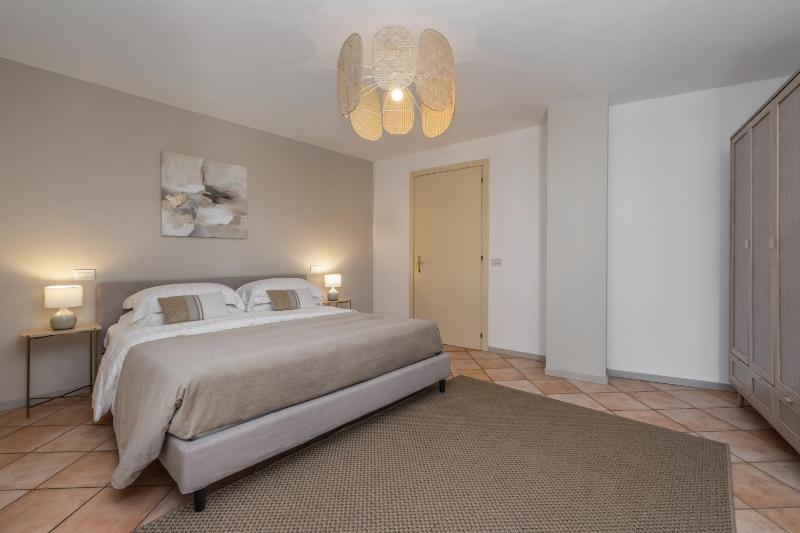 Economy Double or Twin Room image 4