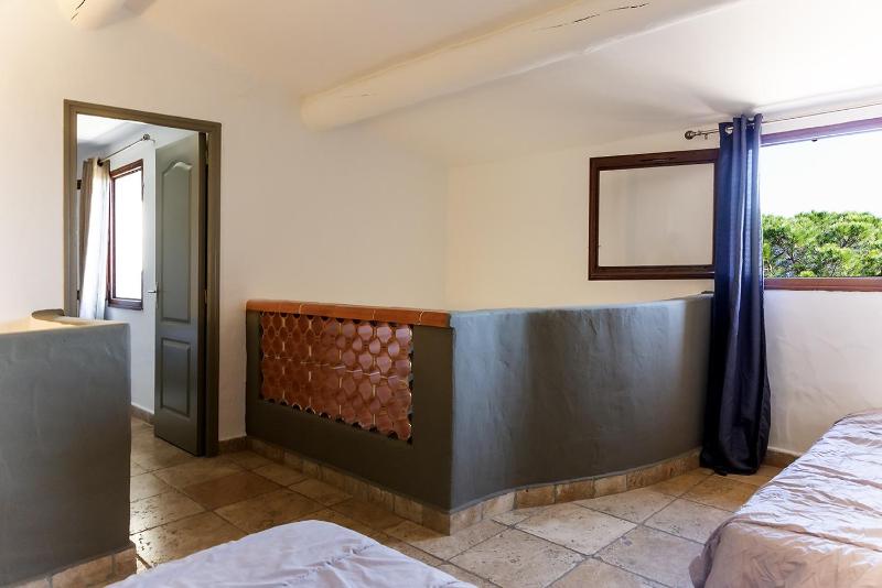 Villa with Sea View image 4