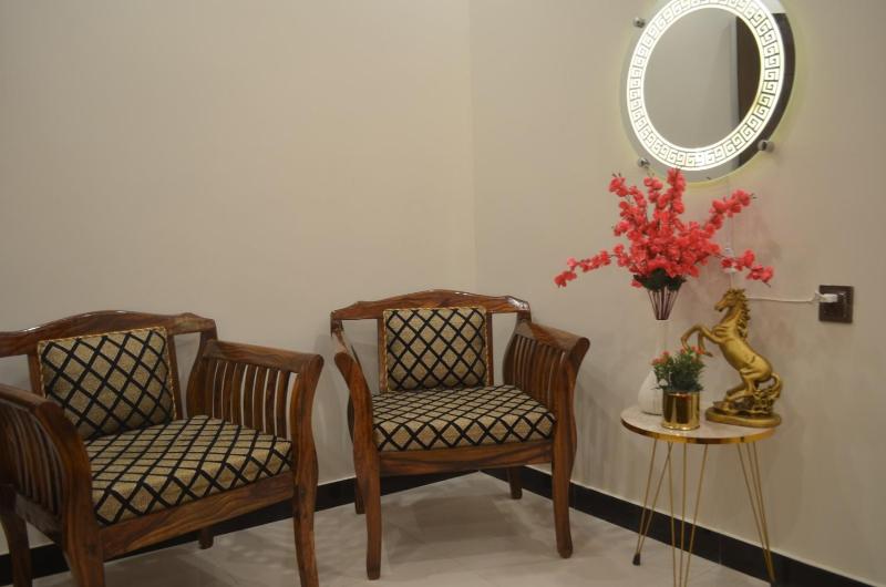 Dream home 2 & 4 bedroom Family house - image 11