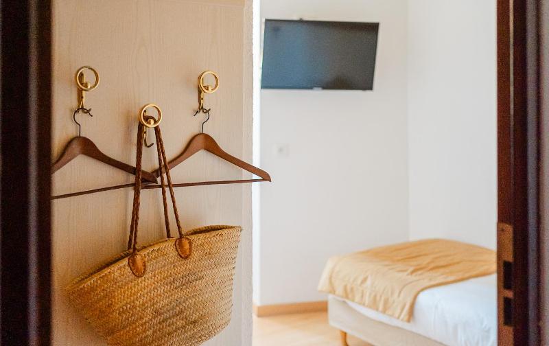 Single Room image 1
