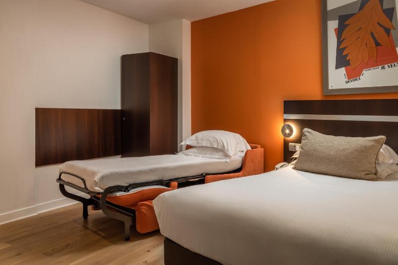Triple Room image 1