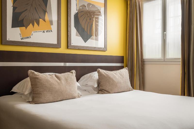 Triple Room image 3