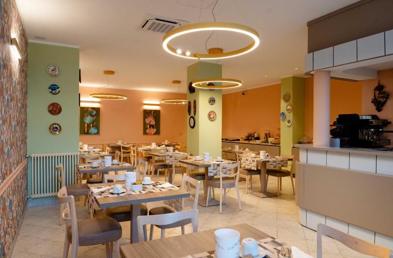 Hotel Pardini - image 15