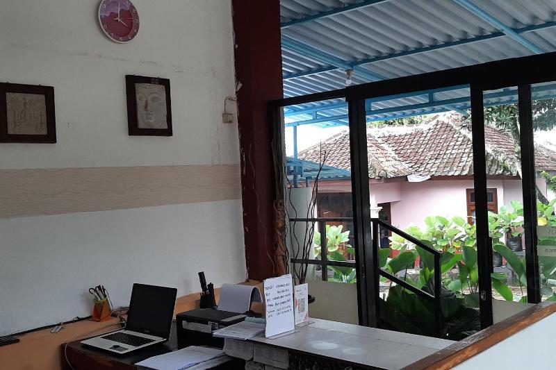 RedDoorz At Hotel Pakem Sari Kaliurang - image 3