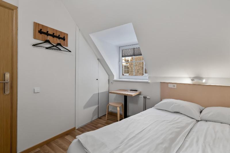 Standard Double Room with Private Bathroom image 3
