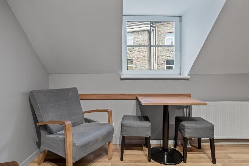 One-Bedroom Apartment with Private Bathroom  image 4