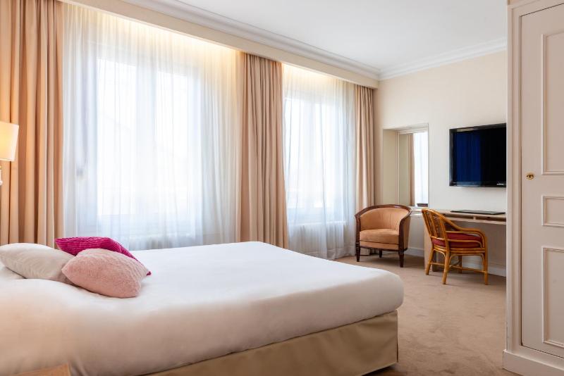 Junior Suite image 1