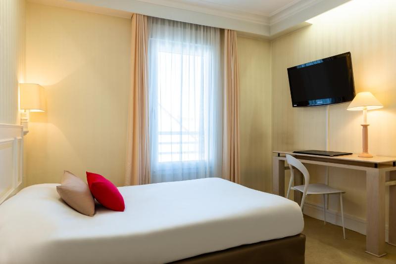 Single Room image 1