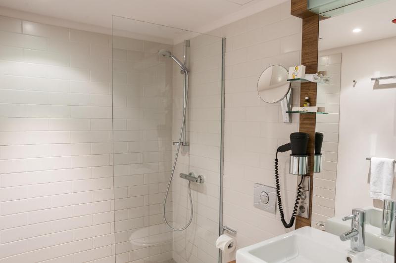 Deluxe Double Room image 4