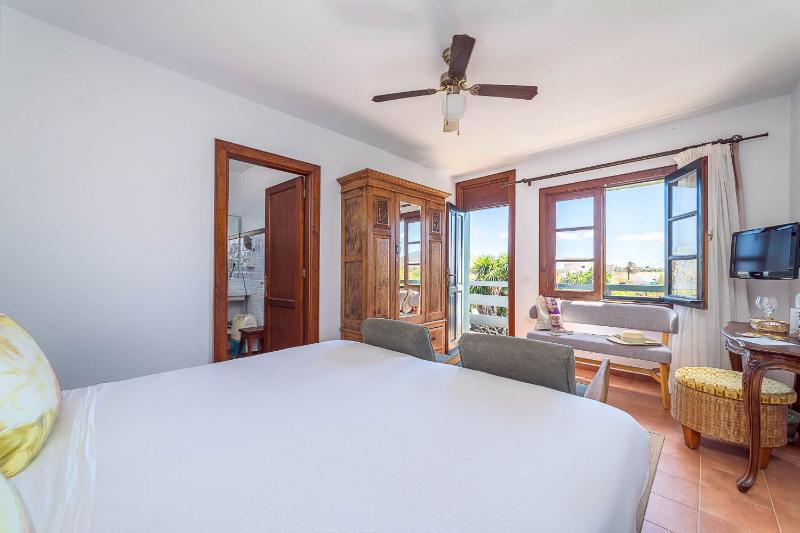 Double Room with Wine Experience image 4