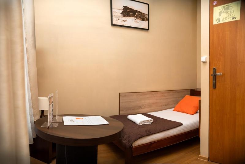 Single Room image 1